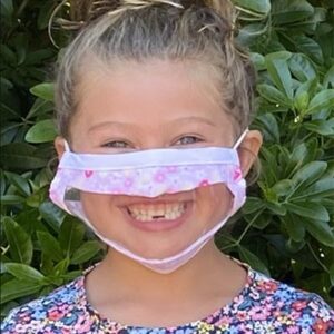 Face mask with window for children in pink